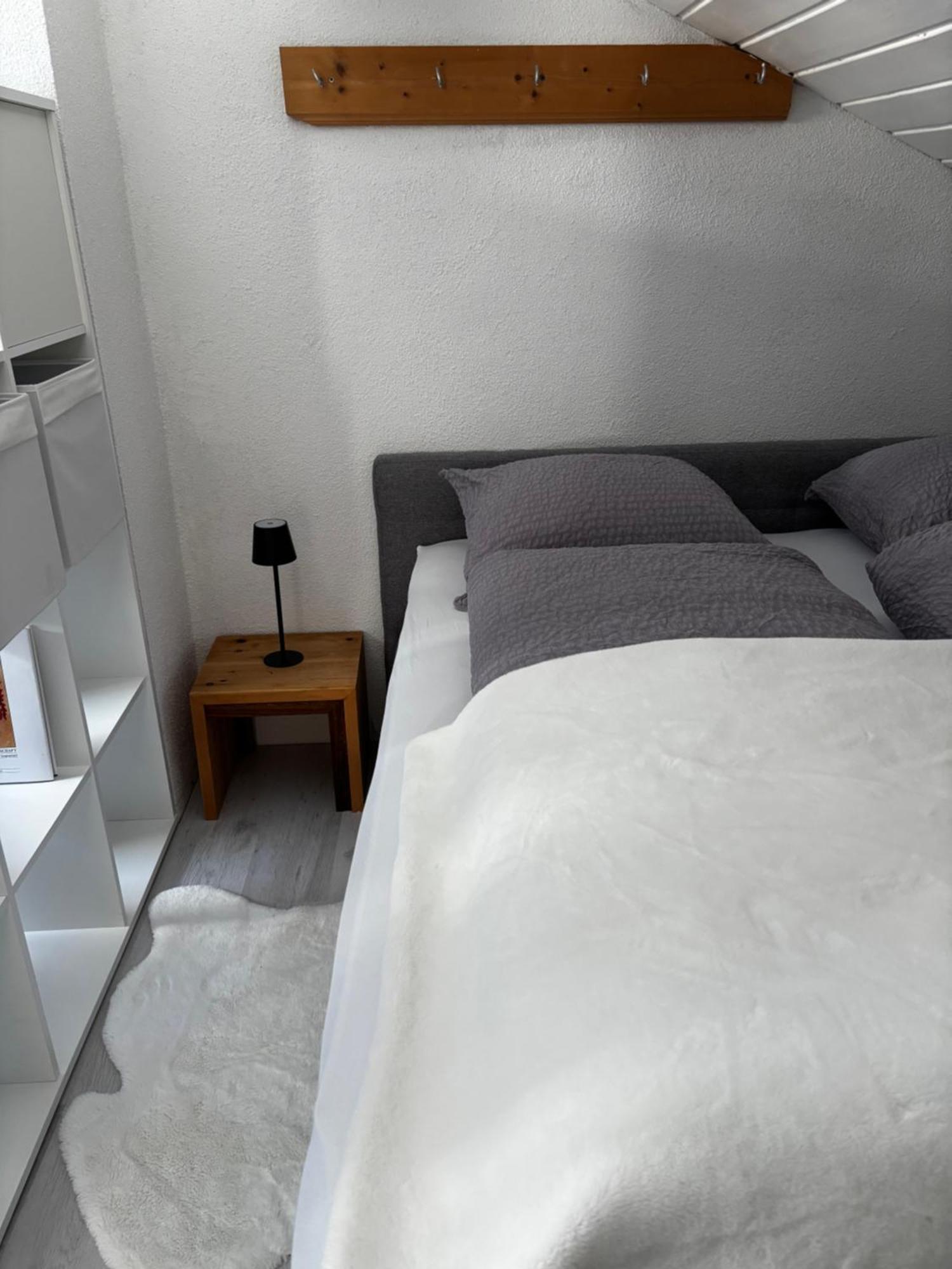 Lechtaler Alpenblick Landeck - Privatzimmer & Ferienwohnung Kültér fotó