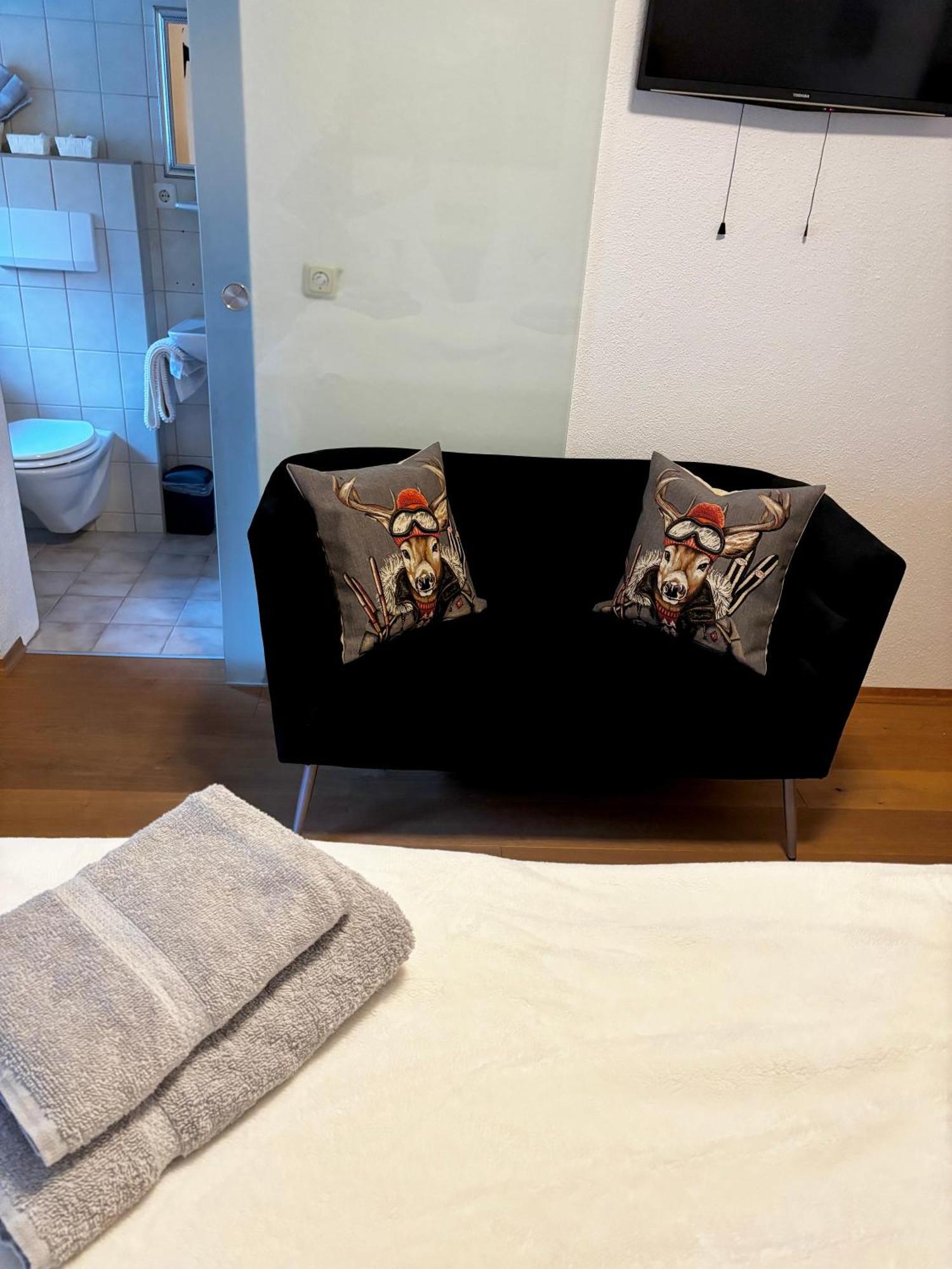 Lechtaler Alpenblick Landeck - Privatzimmer & Ferienwohnung Kültér fotó
