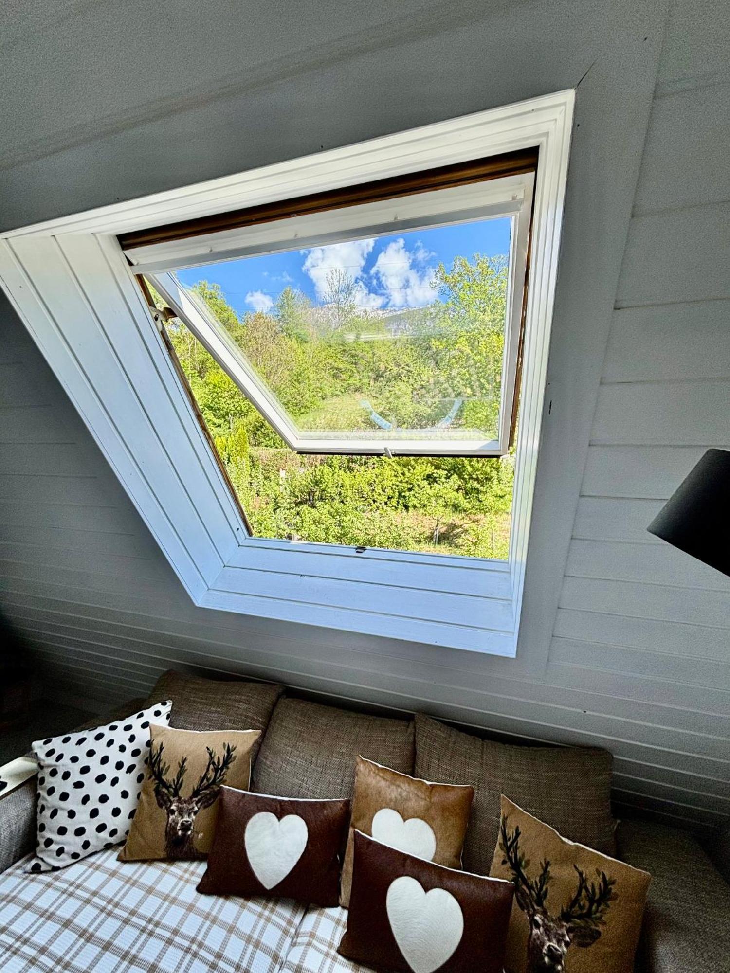 Lechtaler Alpenblick Landeck - Privatzimmer & Ferienwohnung Kültér fotó