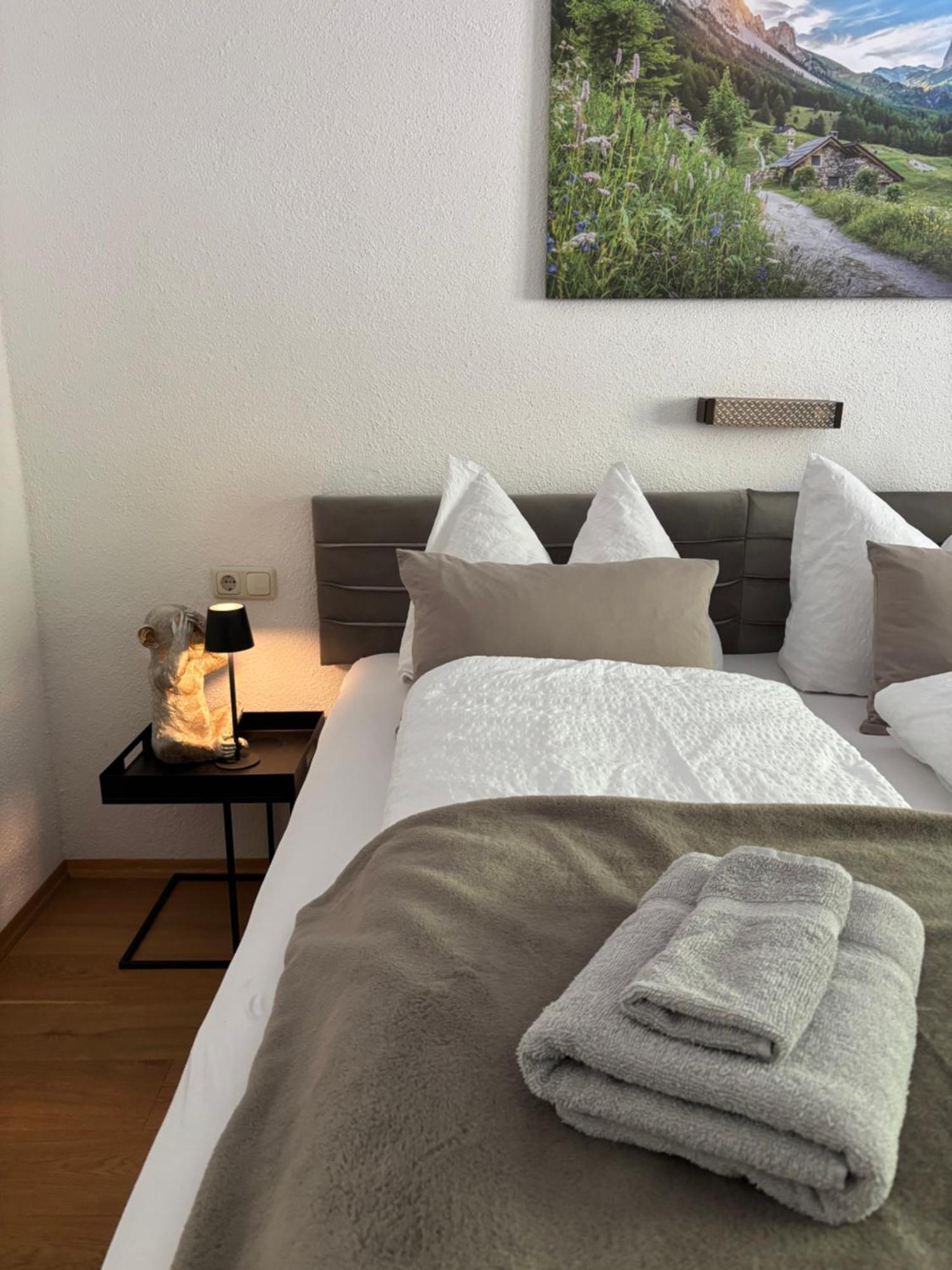 Lechtaler Alpenblick Landeck - Privatzimmer & Ferienwohnung Kültér fotó